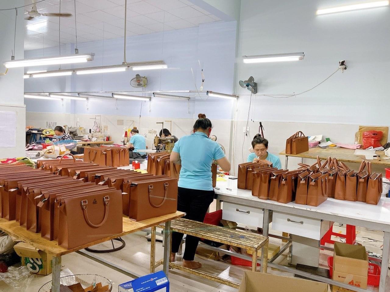 Xưởng may túi xách uy tín giá rẻ 