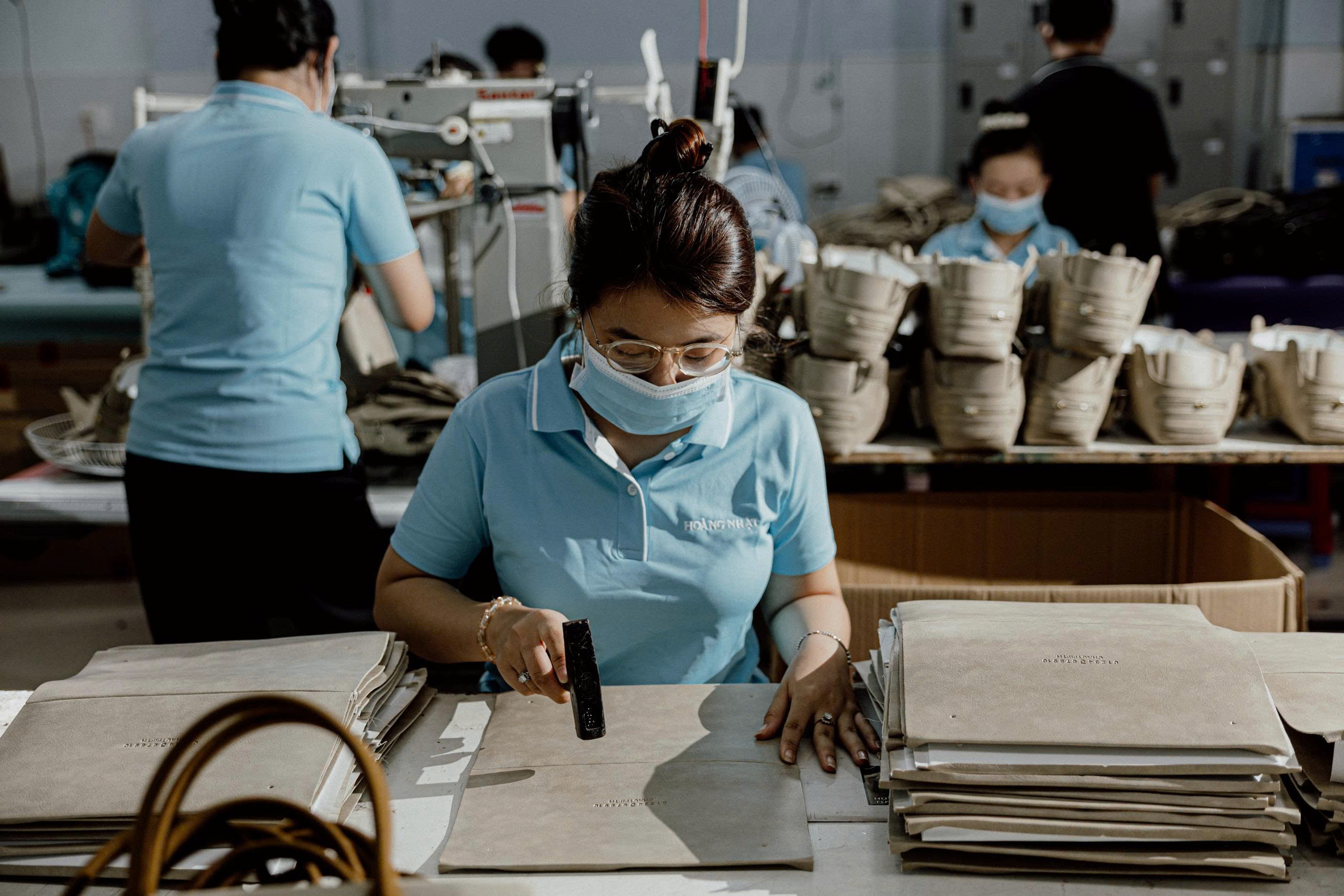 Hand finishing